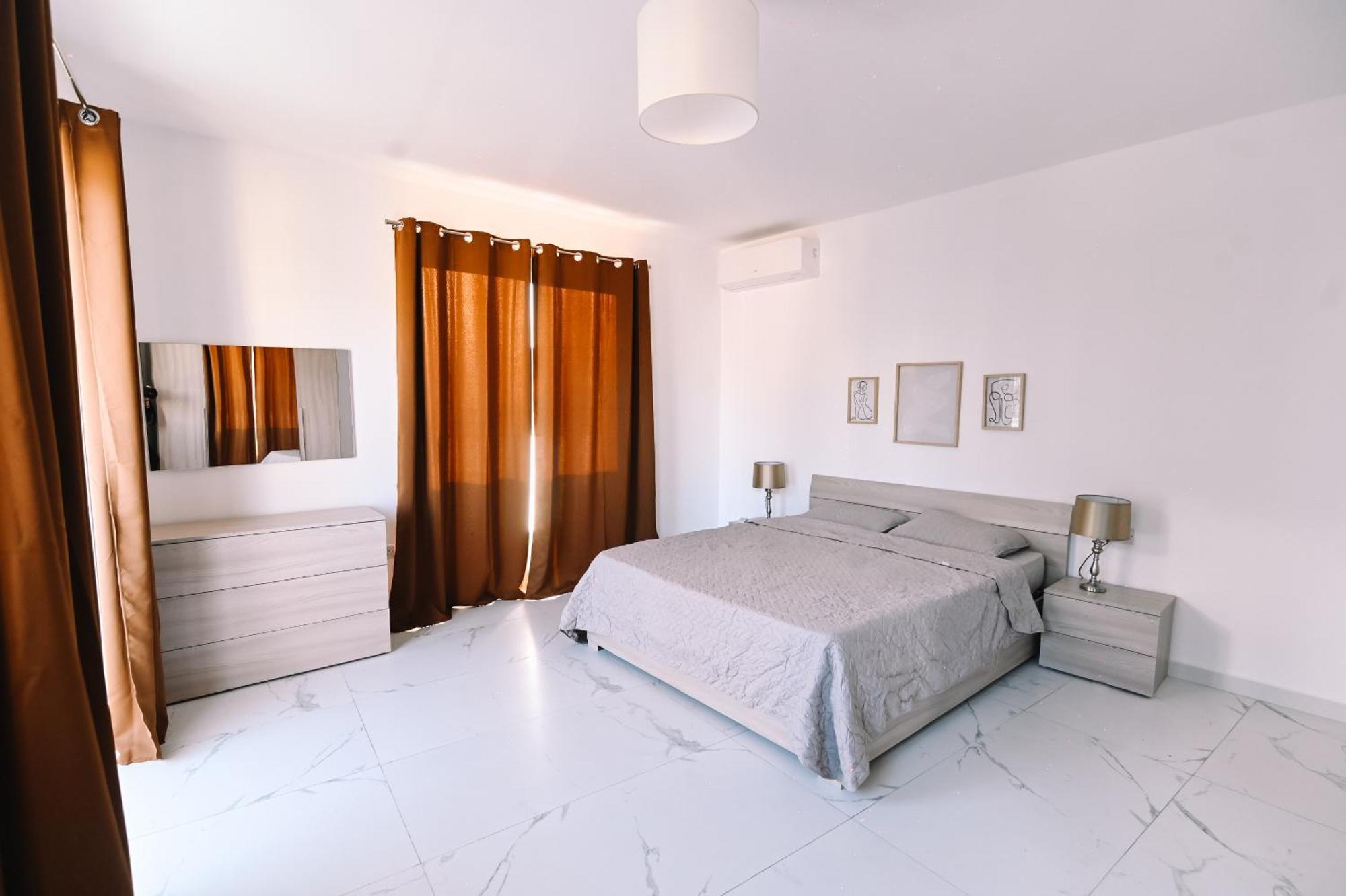 Bright 2 Bedroom Flat In Sliema! Exterior photo